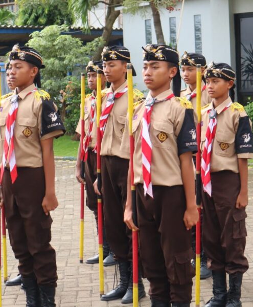 Gebyar Lomba PBB Bertongkat
