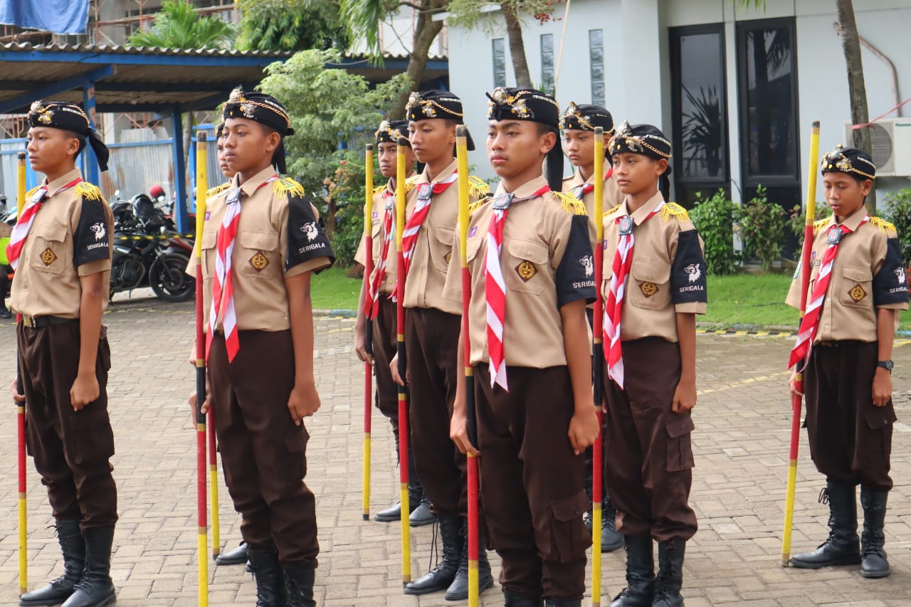 Gebyar Lomba PBB Bertongkat