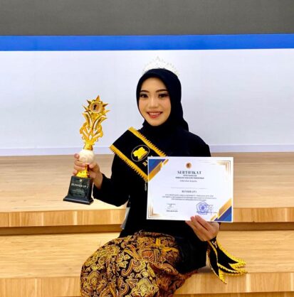 Wisudawan Berprestasi