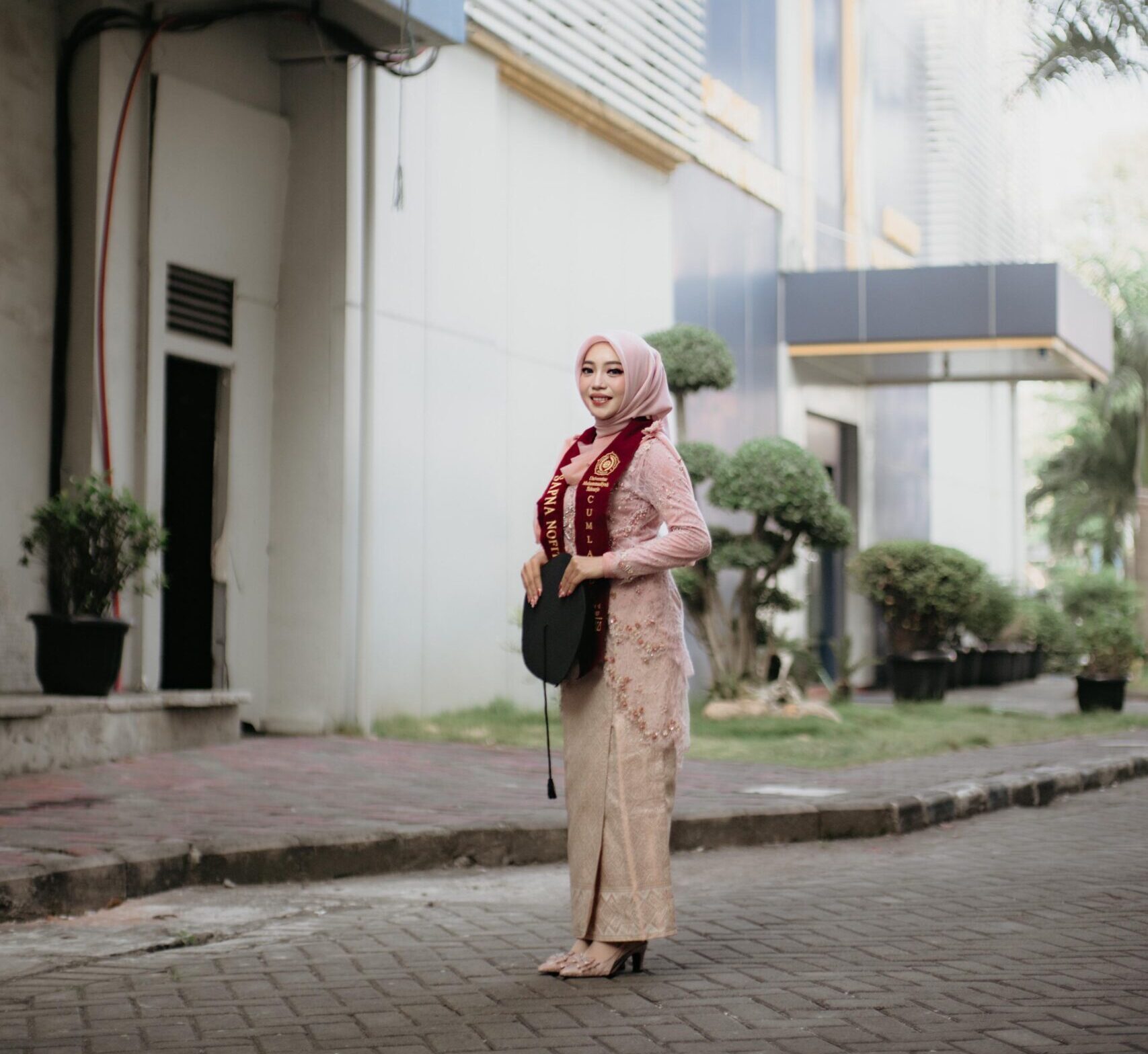 Wisudawan Berprestasi
