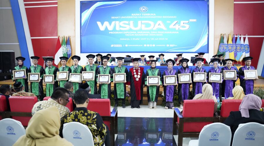 wisudawan berprestasi