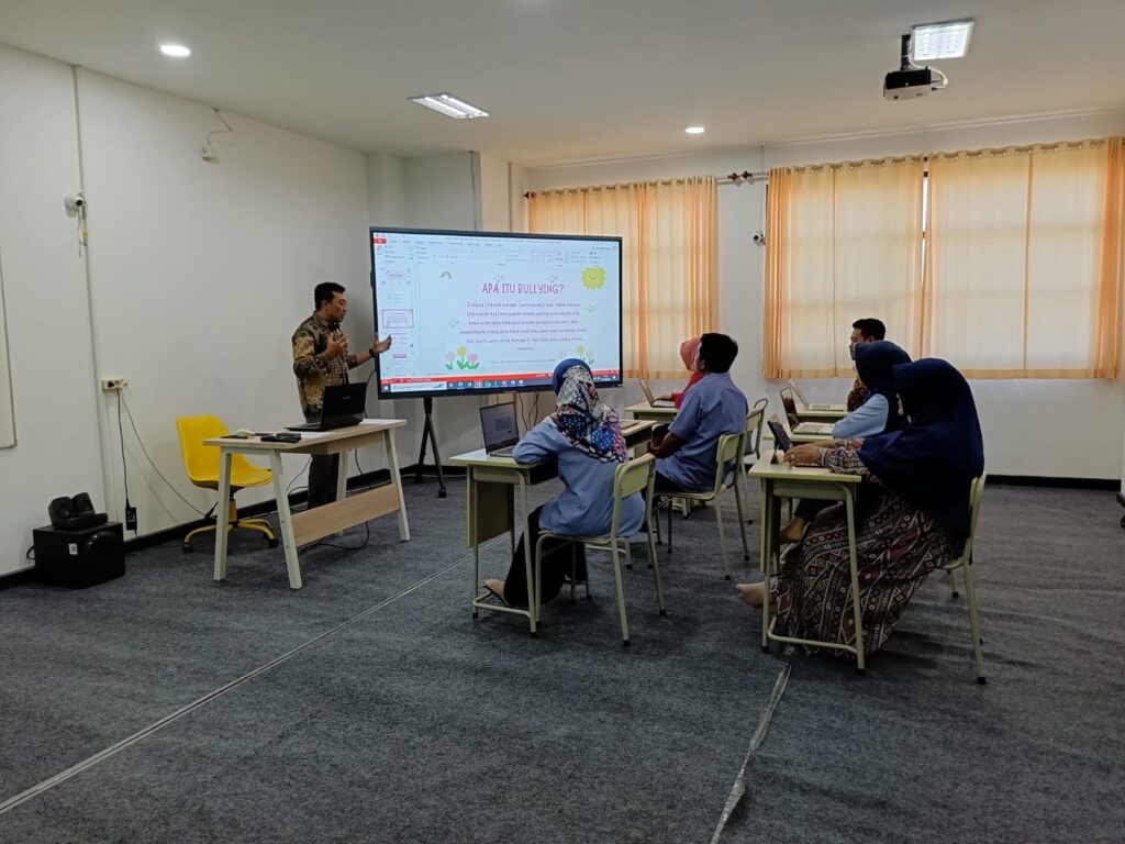 Calon Dosen dan Guru Pamong